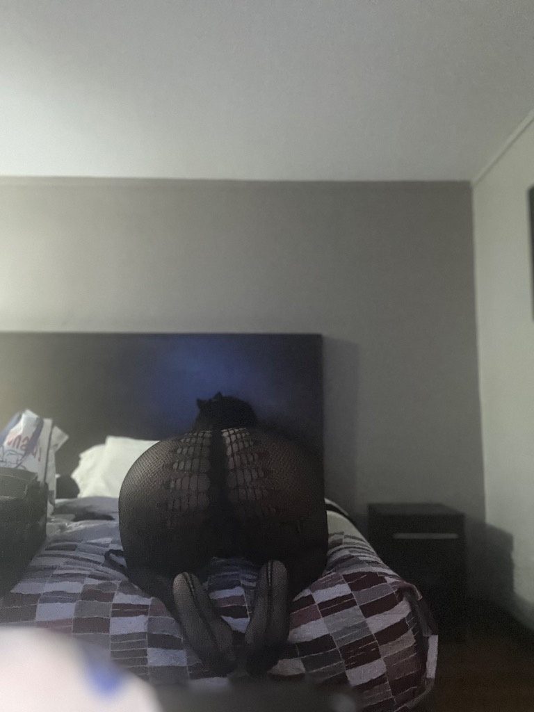 Discrete companion, 30 — 🏩 MUST 📲 INCALLs