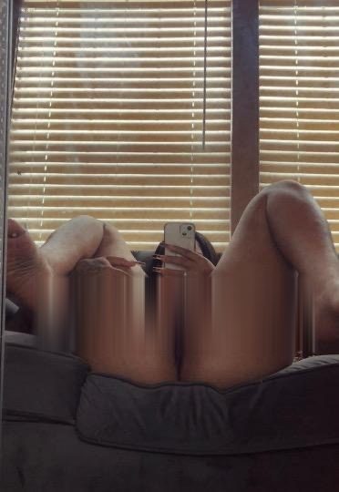 Discrete companion, 24 — Deposit REQUIRED For In and Outcalls