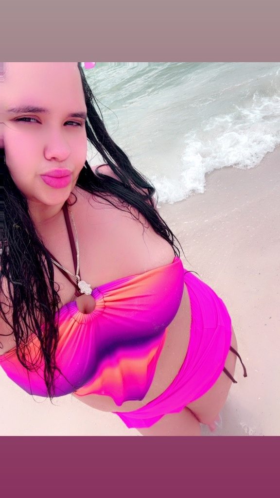 Discrete companion, 25 — Dothan near the mall & outcalls all around