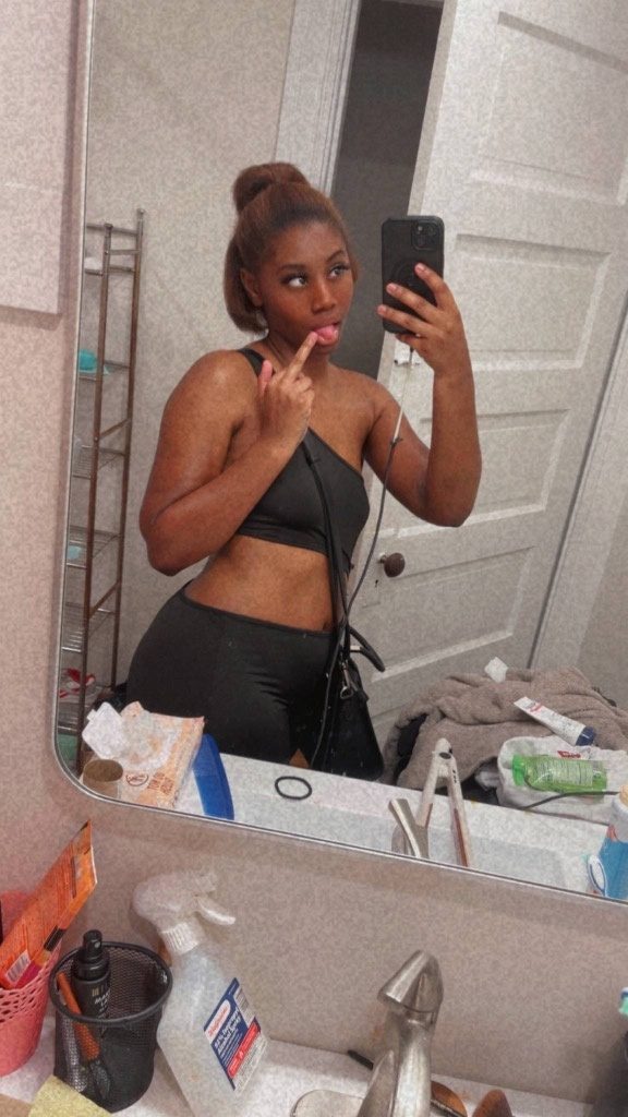Discrete companion, 22 — Brockton