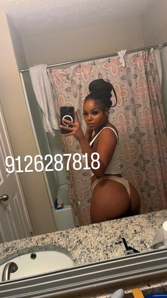 Discrete companion, 21 — Outcall only