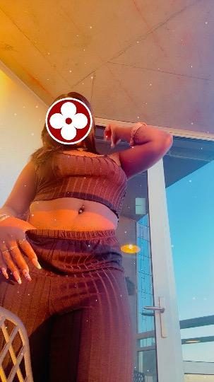 Discrete companion, 26 — Incall and Outcall