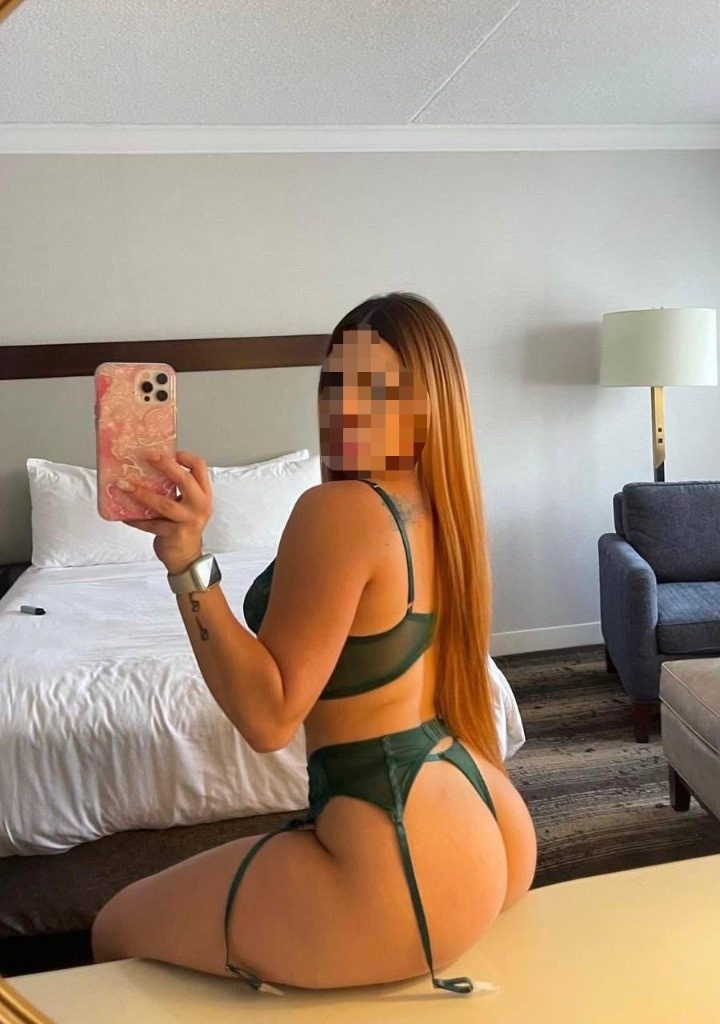 Discrete companion, 24 — Clara St