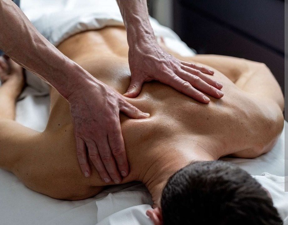 Discrete companion, 32 — Hotel  spa outcall all services apoiment .