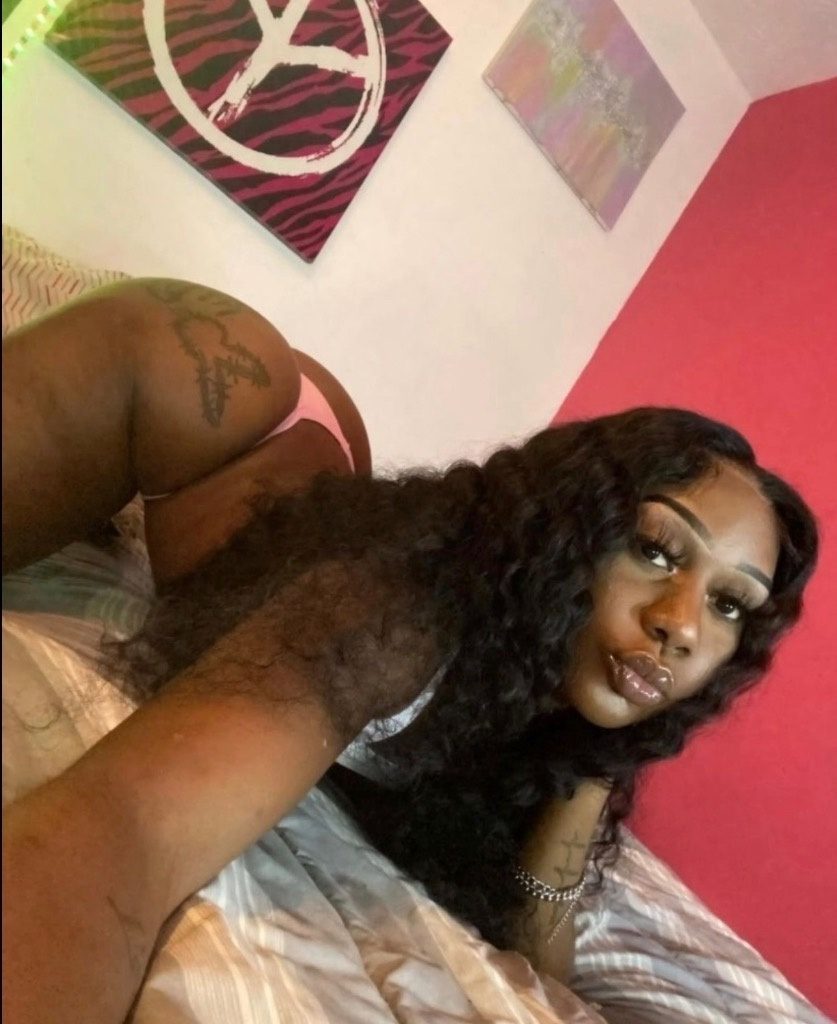 Discrete companion, 24 — OUTCALL & INCALL
