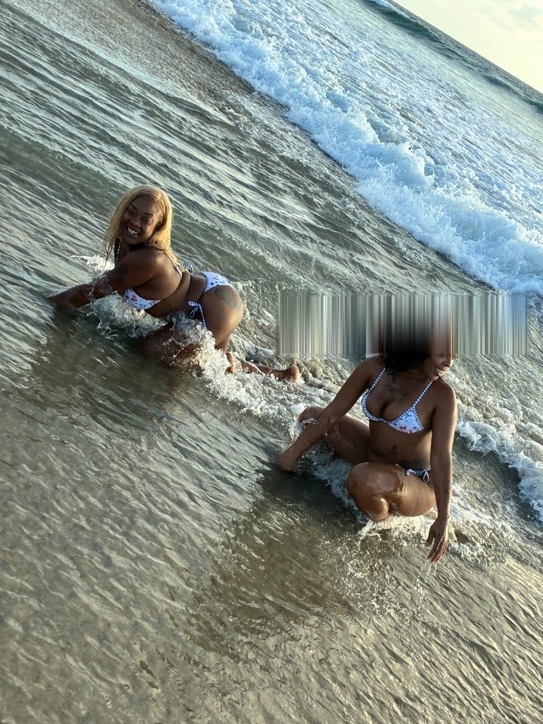 Discrete companion, 25 — Yuma and surrounding locations.->