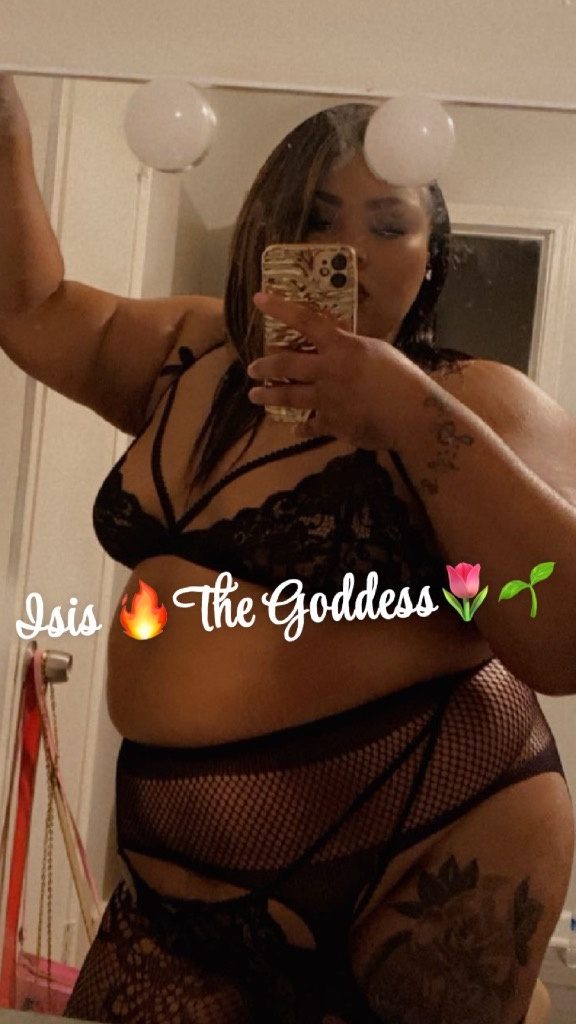 Discrete companion, 27 — Come swirl that dick on my tongue dada 👅 Travel fee $10 Discreet Fun Worl…