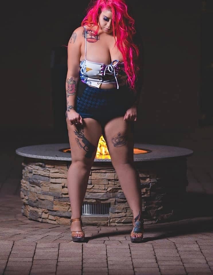 Discrete companion, 29 — Wiregrass Mall & Outcalls