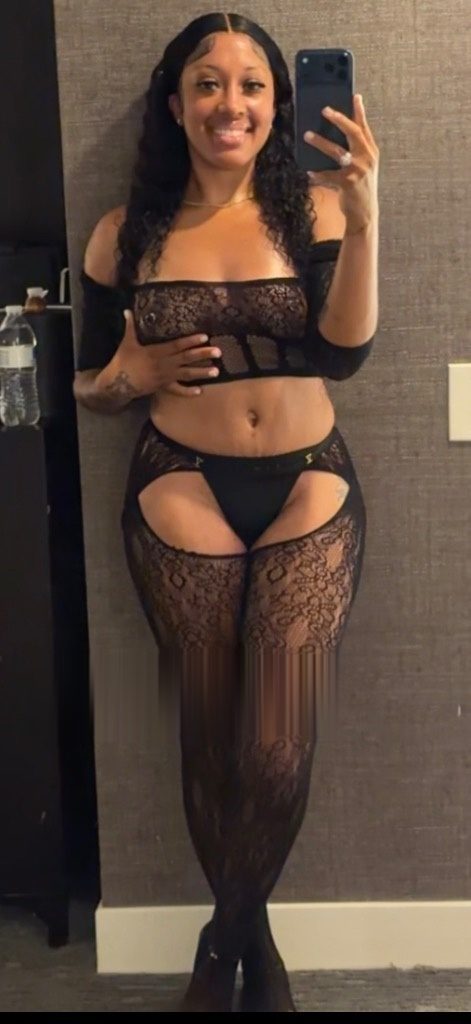 Discrete companion, 28 — Fairbanks Incall And Outcall