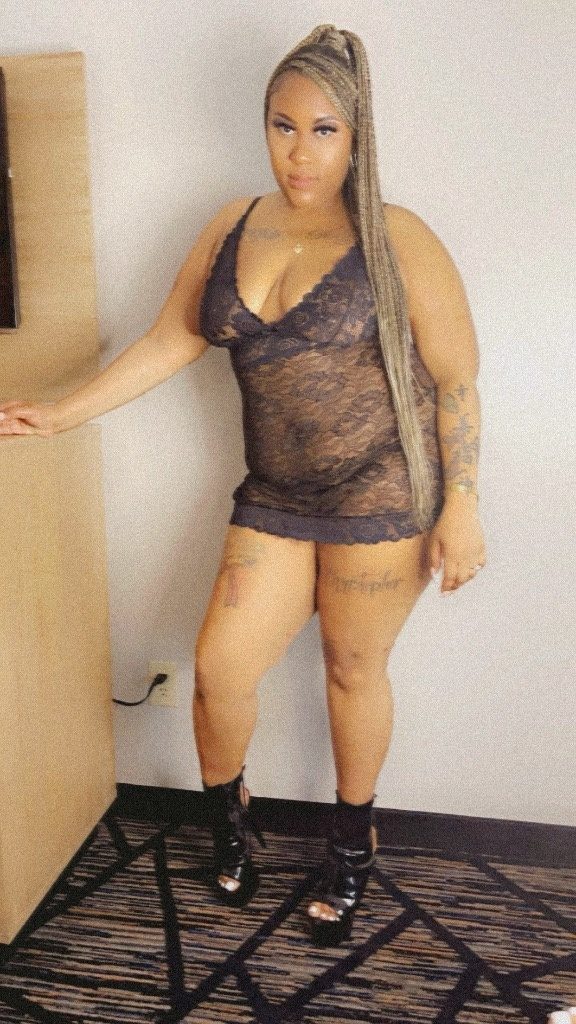 Discrete companion, 26 — University and Mid city and outcall anywhere Special All Day