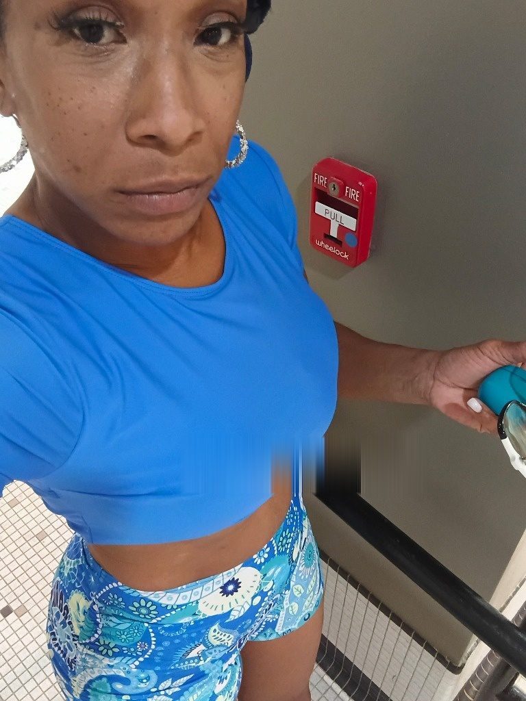 Discrete companion, 40 — Yonkers, new york or live cam
