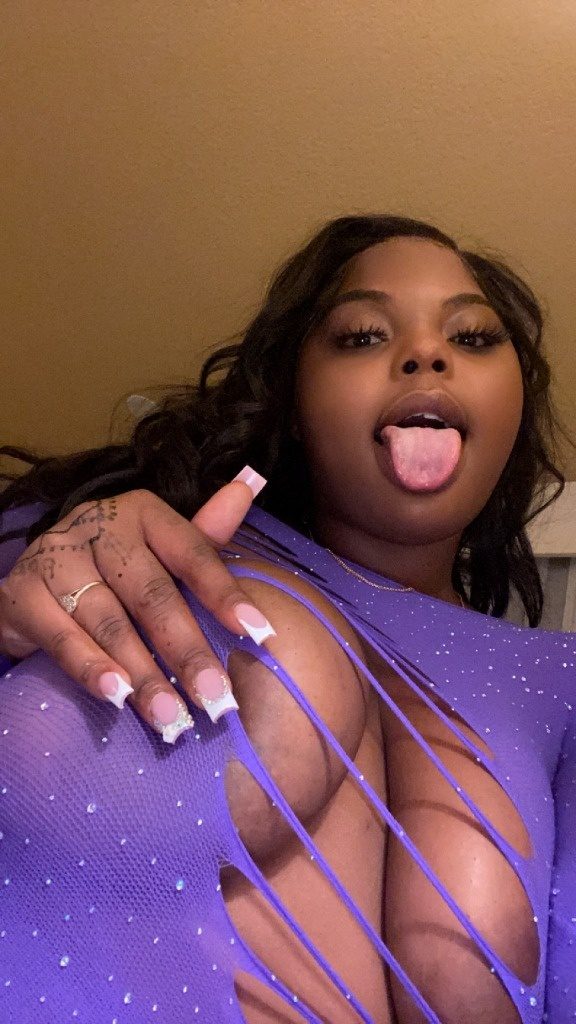 Discrete companion, 25 — Incall and Outcall
