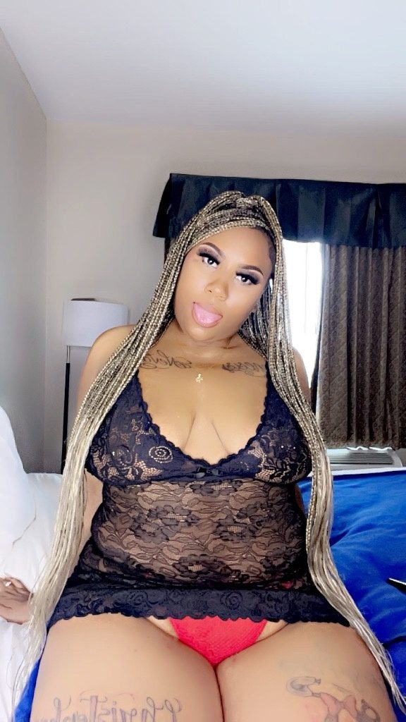 Discrete companion, 26 — University and Mid city and outcall anywhere Special All Day