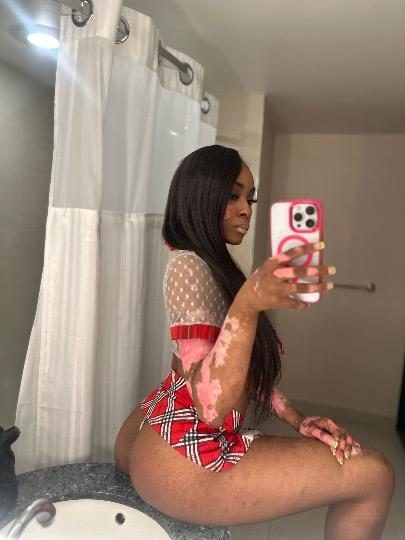 Discrete companion, 26 — Upscale