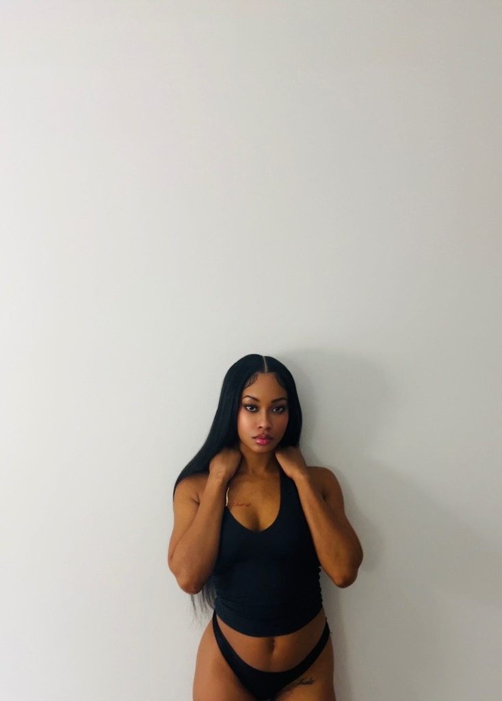 Discrete companion, 24 — Where Ever You Need Me 😘