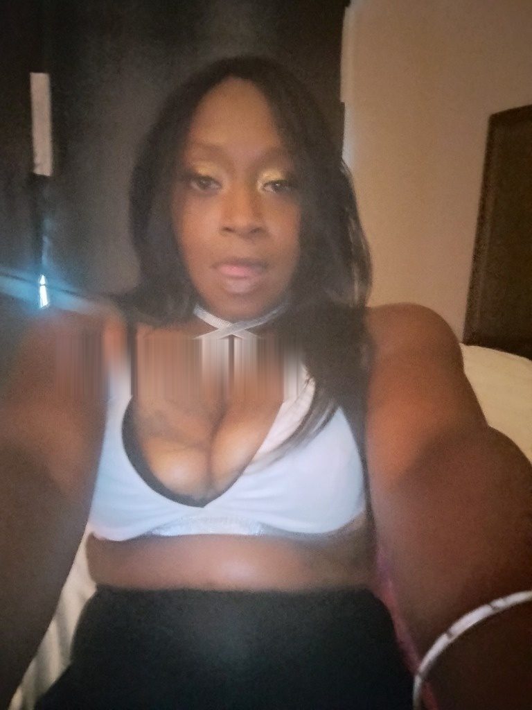 Discrete companion, 36 — Best western next to pride in Flagstaff incall welcome minimum 300 HHR