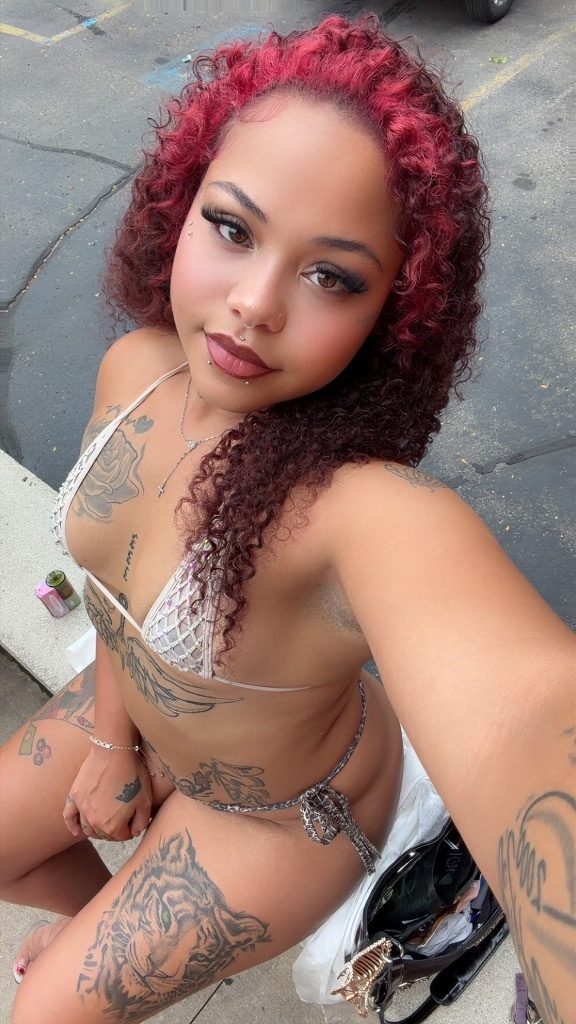 Discrete companion, 26 — car dates and outcalls