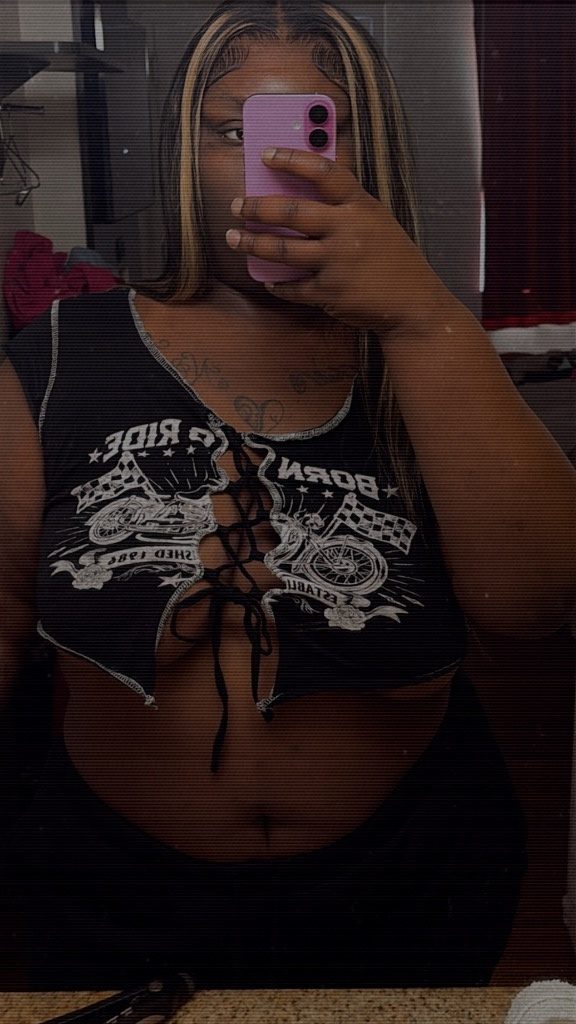 Discrete companion, 25 — Incall & outcall 📍(Madison Blvd )