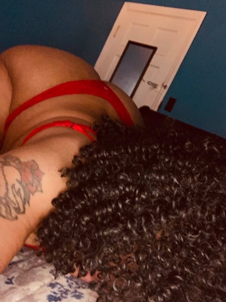 Discrete companion, 33 — Bedford hts maple hts Garfield hts send a uber or a Lyft available all nig…