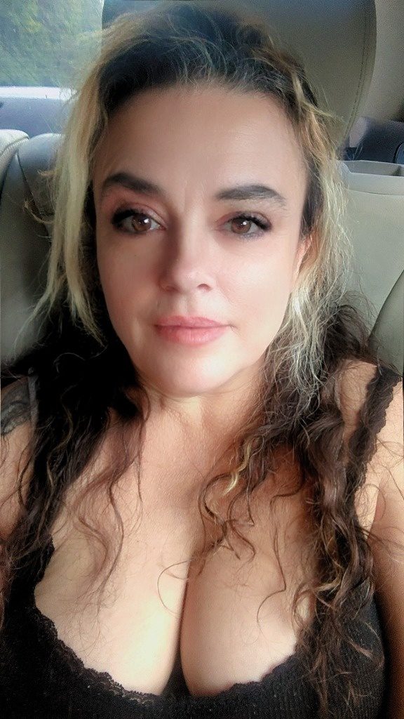 Discrete companion, 31 — Winston-Salem, NC