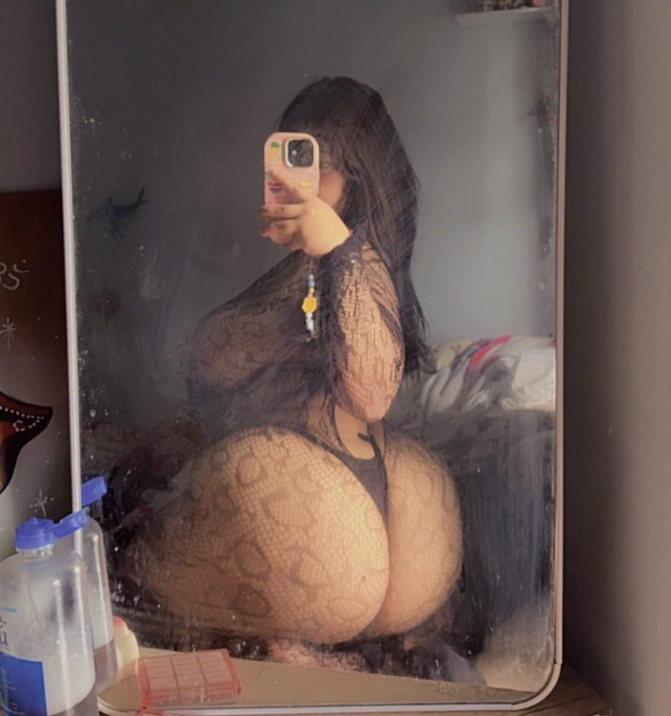 Compañía discreta, 24 — North